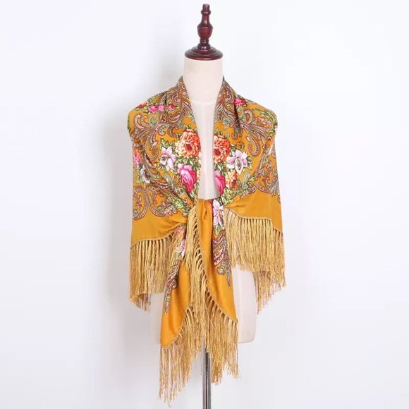 New! Stunning Ochre Floral Fringed Russian Shawl - Picture 4 of 8